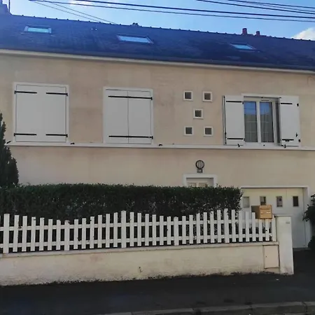 Maison 6 Avec Jardin A Holiday home Angers